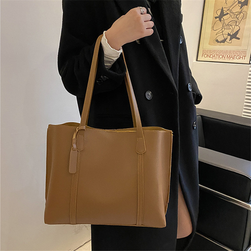 Classic Black Faux Leather Tot - Women Bags Daily Use บทวิจารณ์และราคา