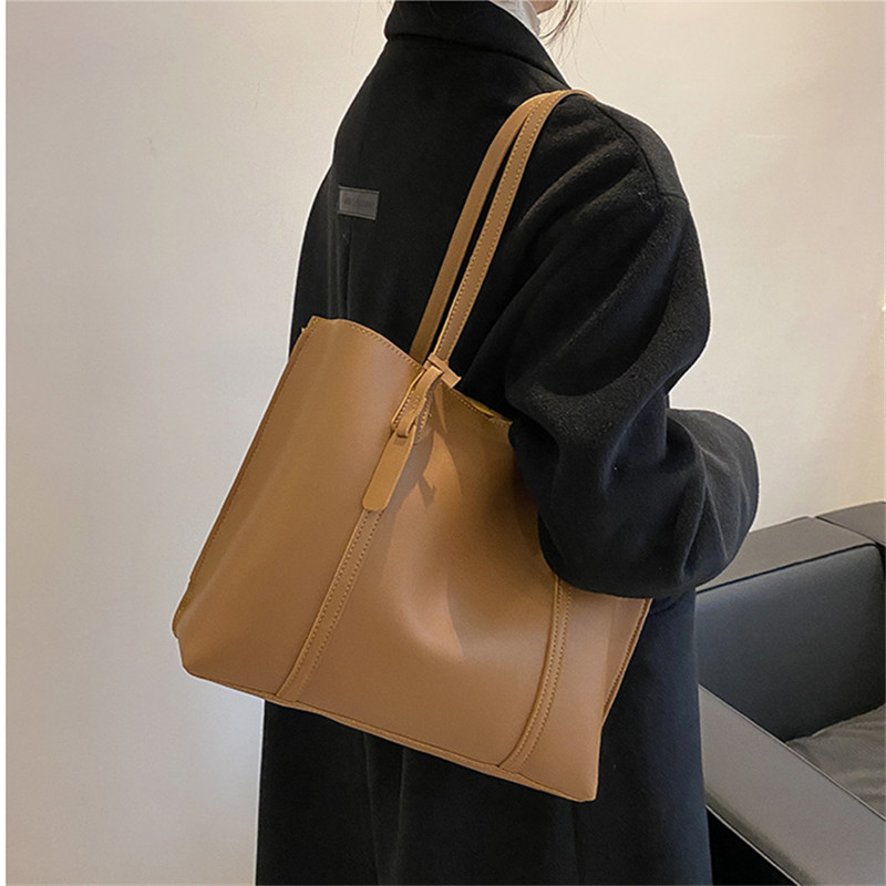 Classic Black Faux Leather Tot - Women Bags Daily Use บทวิจารณ์และราคา