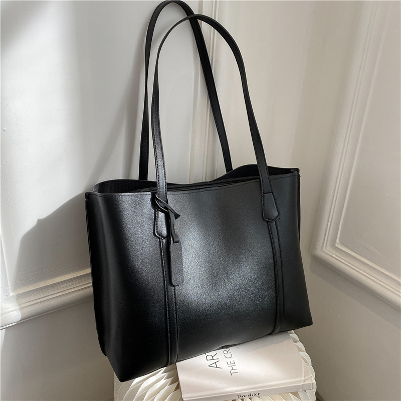 Classic Black Faux Leather Tot - Women Bags Daily Use บทวิจารณ์และราคา