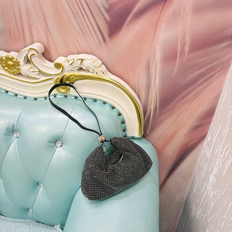 Trend Shiny Diamond-encrusted  - Women Bags In Trend บทวิจารณ์และราคา