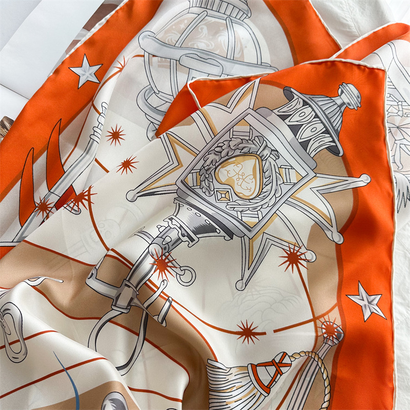 Luxury Brand Scarf Large Silk  - Women Bags Online บทวิจารณ์และราคา