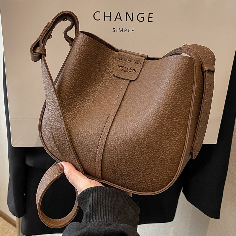 Versatile small handbag for wo - Women Bags For Sale บทวิจารณ์และราคา