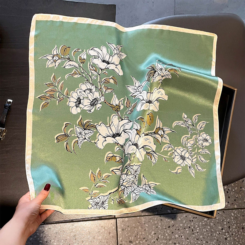100% Mulberry Silk Scarf Fresh - Women Bags Daily Use บทวิจารณ์และราคา