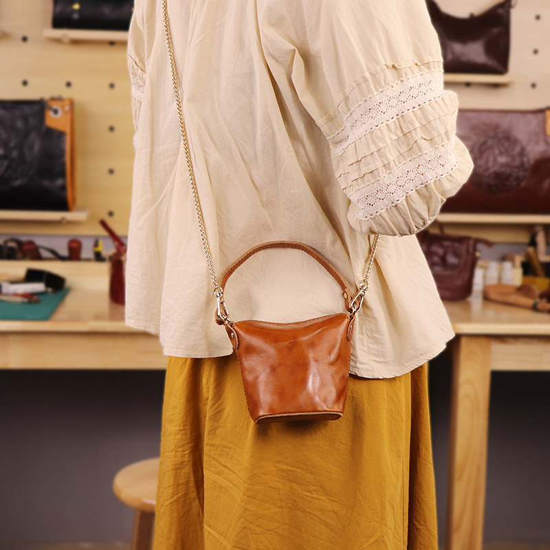 Oil Wax Leather Mini Bucket Ba - Women'S Bags Top 10 บทวิจารณ์และราคา