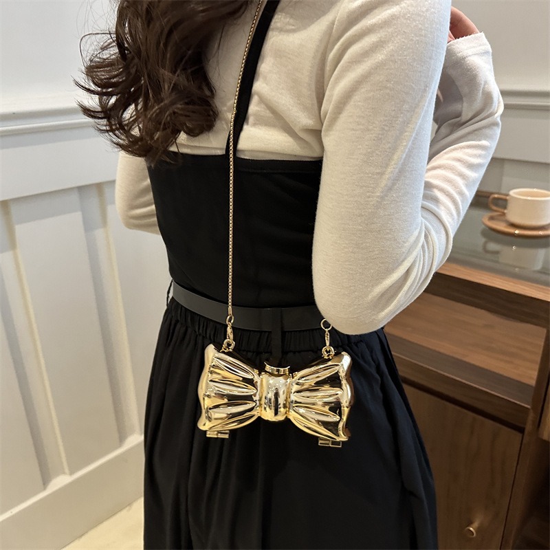 Luxury Fashion Metal Mini Hand - Women Bags Online บทวิจารณ์และราคา